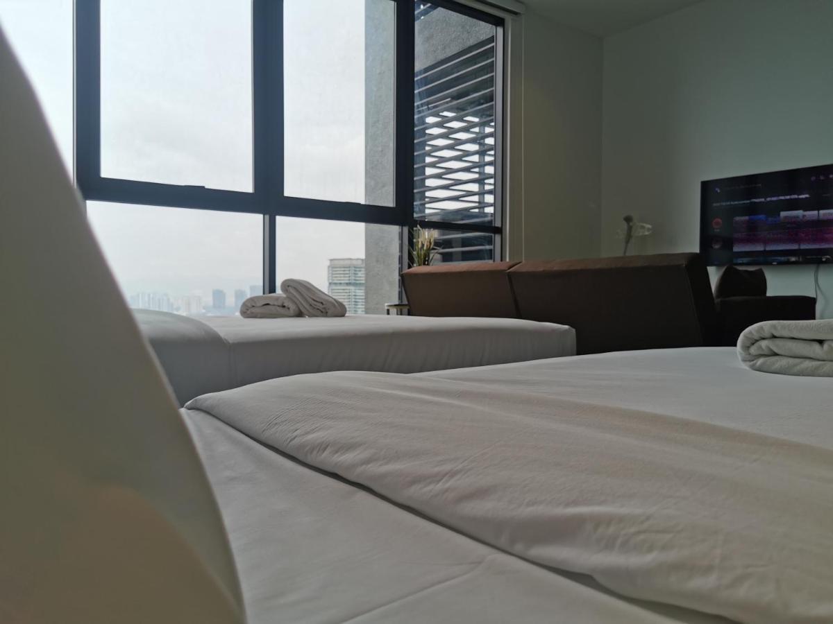 Scarletz Suites Klcc By De Harlequins Guesthouse クアラルンプール エクステリア 写真